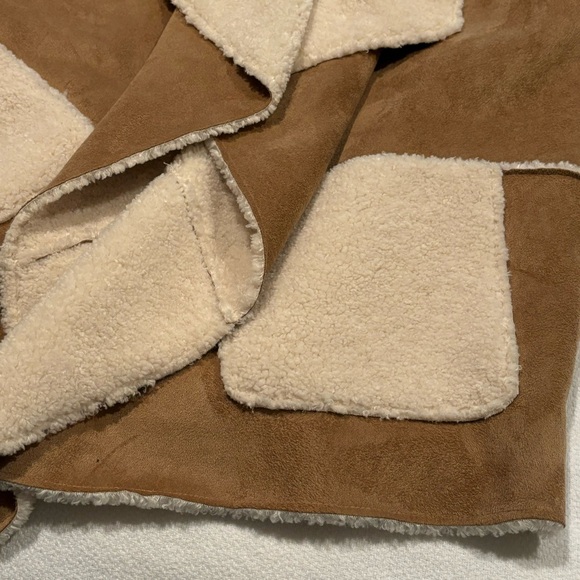 Saks 5th Avenue Faux Shearling Tan Coat - Picture 2 of 9